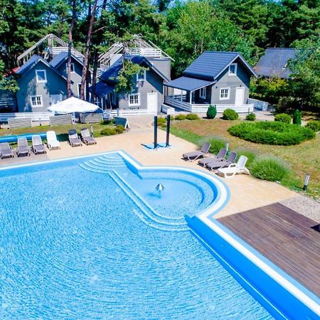 Apartamenty Przy Plazy Z Basenem Z Podgrzewana Woda I Mini Spa - Osrodek Kolonijno-Wczasowy Mewa Niechorze Exterior foto