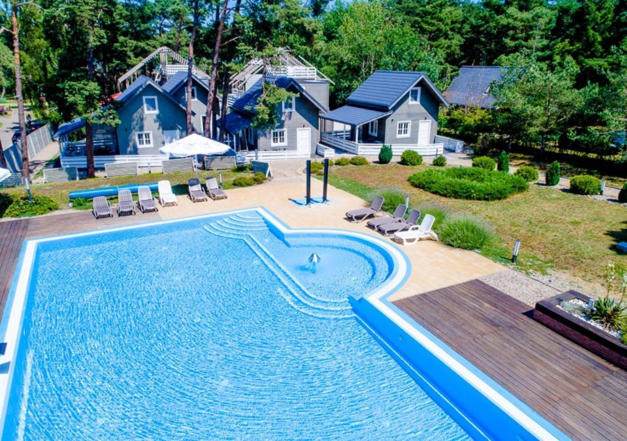 Apartamenty Przy Plazy Z Basenem Z Podgrzewana Woda I Mini Spa - Osrodek Kolonijno-Wczasowy Mewa Niechorze Exterior foto