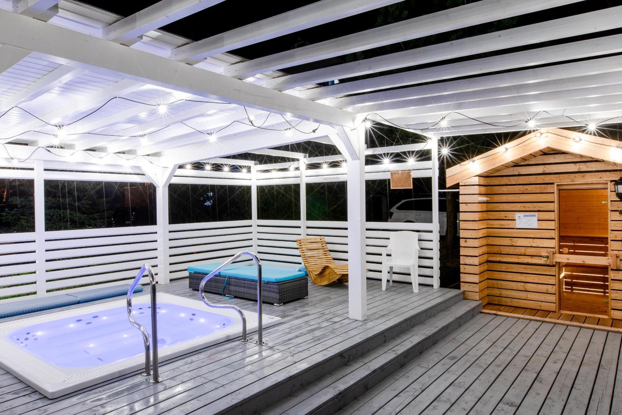 Apartamenty Przy Plazy Z Basenem Z Podgrzewana Woda I Mini Spa - Osrodek Kolonijno-Wczasowy Mewa Niechorze Exterior foto
