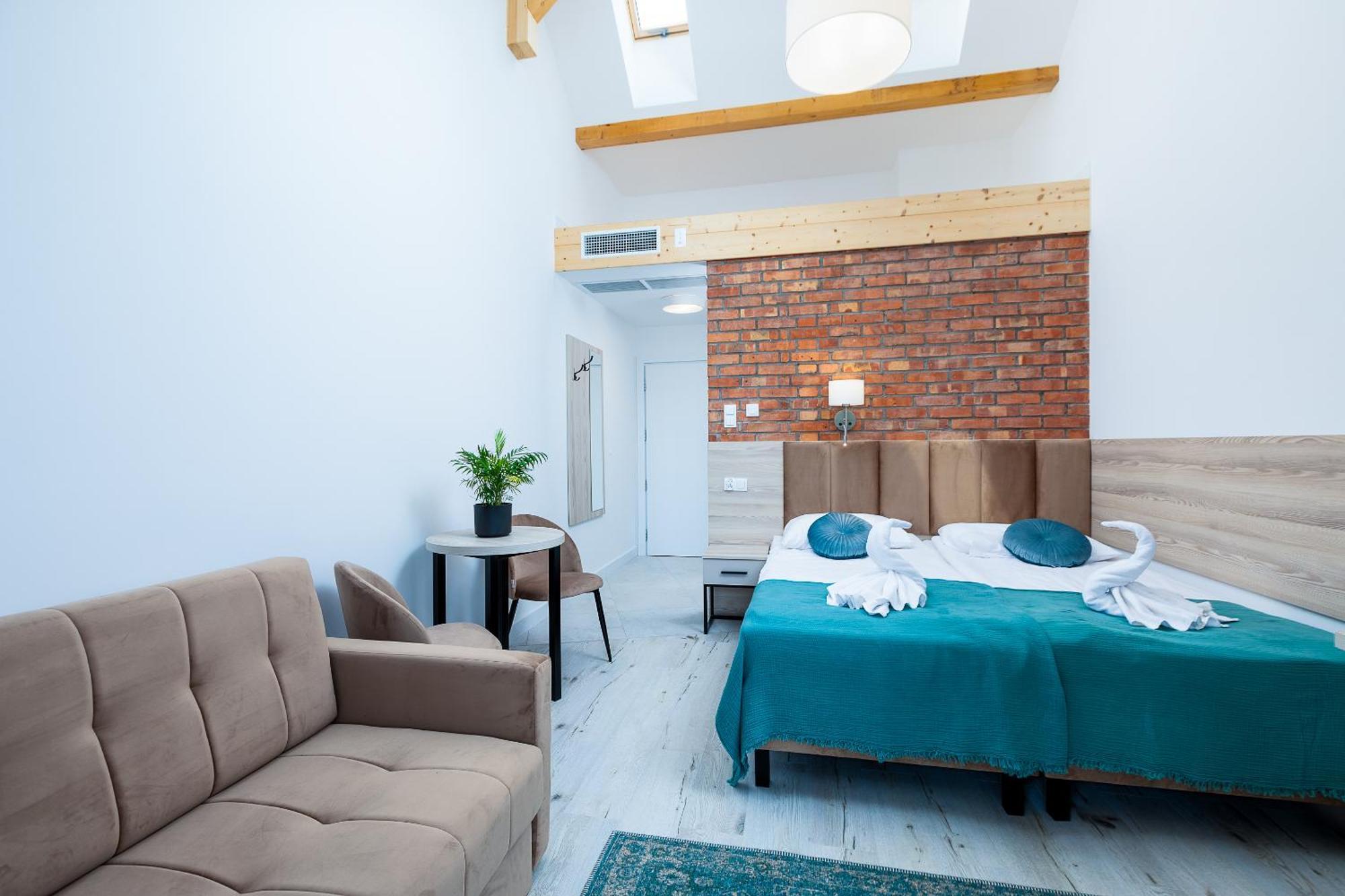 Apartamenty Przy Plazy Z Basenem Z Podgrzewana Woda I Mini Spa - Osrodek Kolonijno-Wczasowy Mewa Niechorze Exterior foto