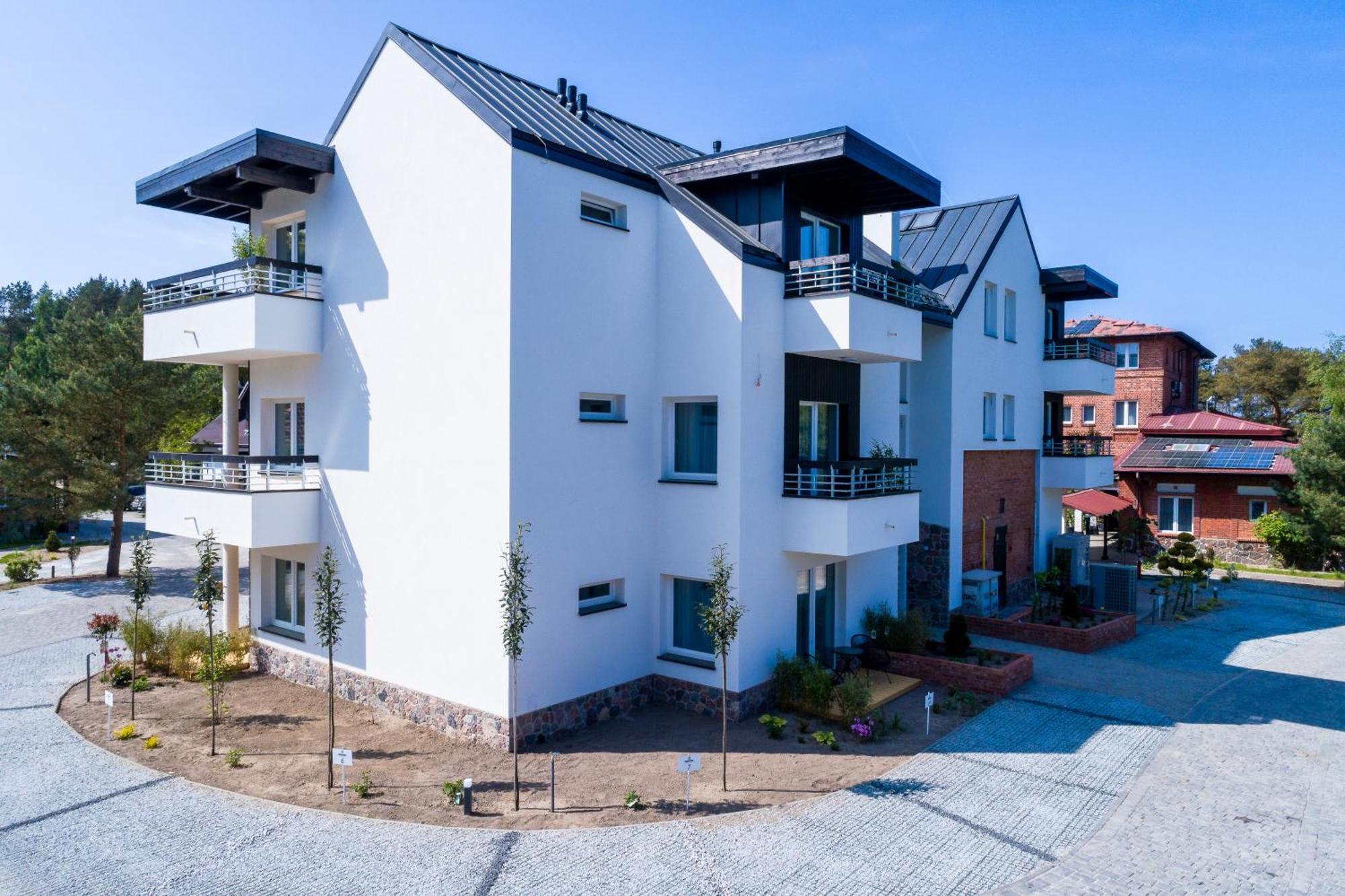 Apartamenty Przy Plazy Z Basenem Z Podgrzewana Woda I Mini Spa - Osrodek Kolonijno-Wczasowy Mewa Niechorze Exterior foto