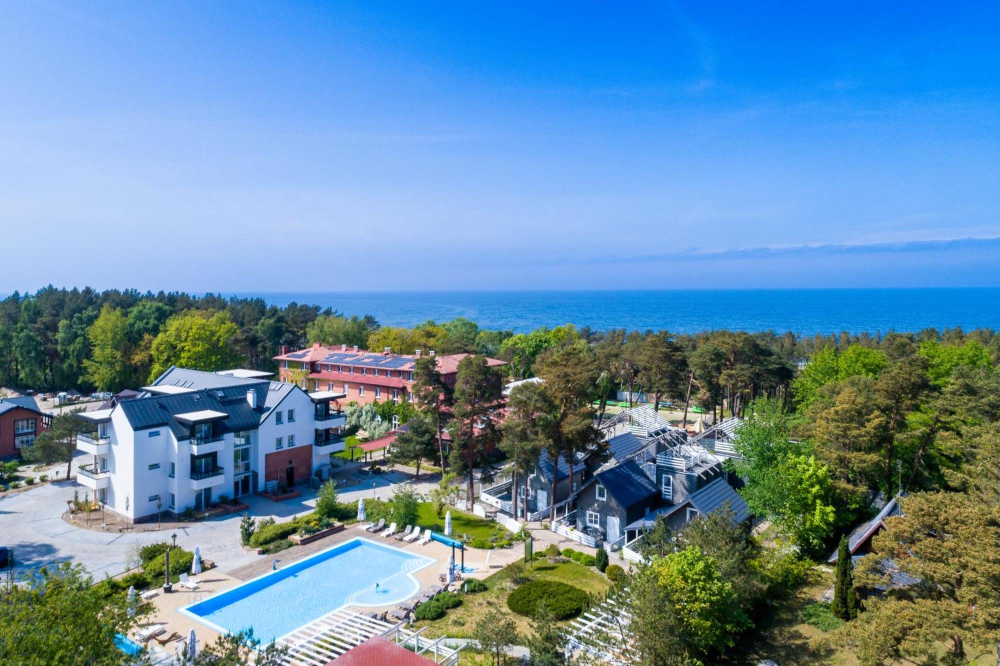 Apartamenty Przy Plazy Z Basenem Z Podgrzewana Woda I Mini Spa - Osrodek Kolonijno-Wczasowy Mewa Niechorze Exterior foto