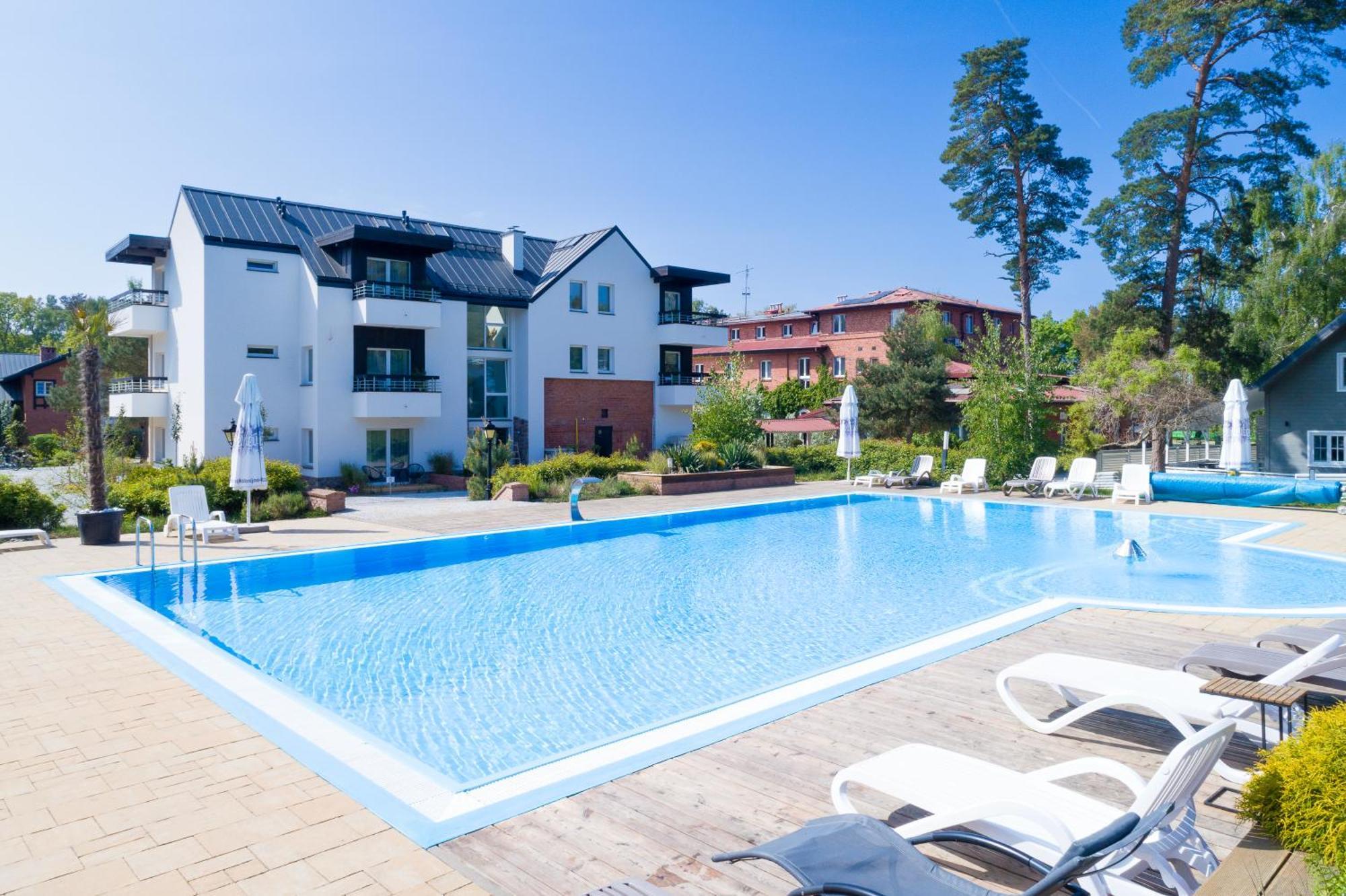Apartamenty Przy Plazy Z Basenem Z Podgrzewana Woda I Mini Spa - Osrodek Kolonijno-Wczasowy Mewa Niechorze Exterior foto
