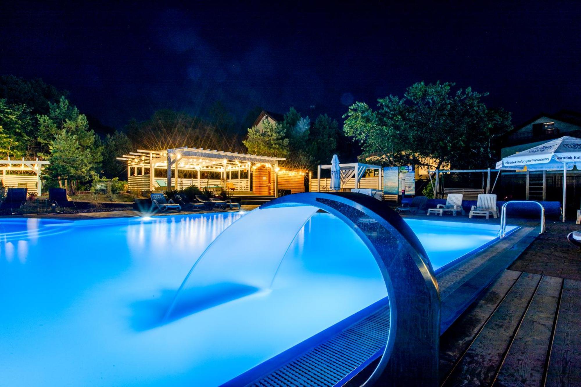 Apartamenty Przy Plazy Z Basenem Z Podgrzewana Woda I Mini Spa - Osrodek Kolonijno-Wczasowy Mewa Niechorze Exterior foto
