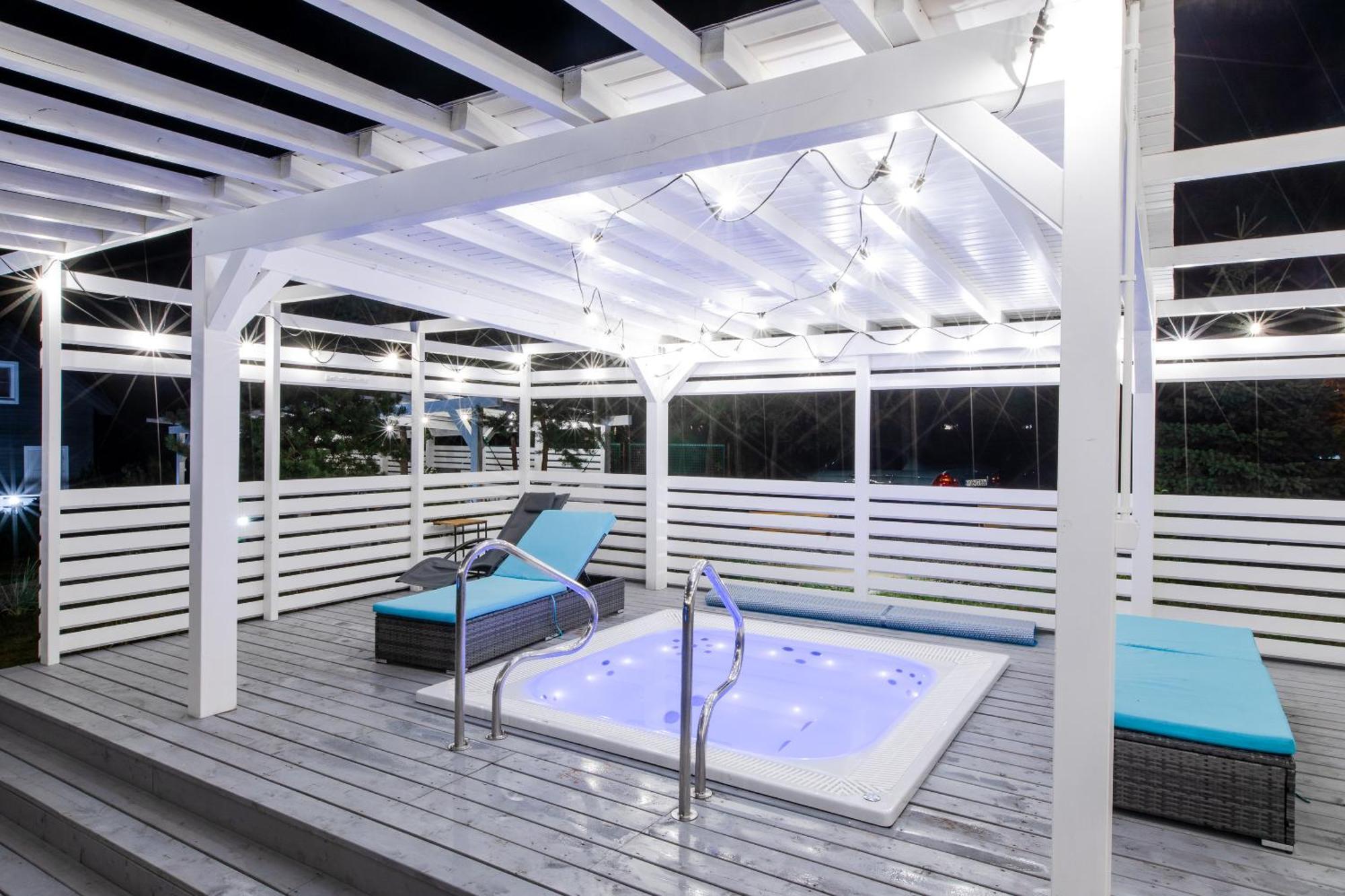 Apartamenty Przy Plazy Z Basenem Z Podgrzewana Woda I Mini Spa - Osrodek Kolonijno-Wczasowy Mewa Niechorze Exterior foto